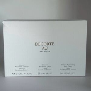 Decorte AQ Skincare Set